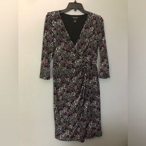 White a house Black Market Size 6 Dress Faux Wrap 3/4 Sleeves Black White Purple